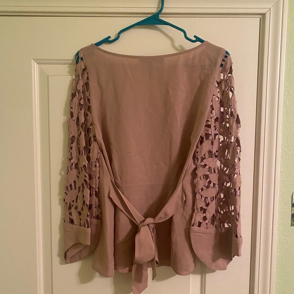 Bcbg maxazria blouse - Picture 3 of 4